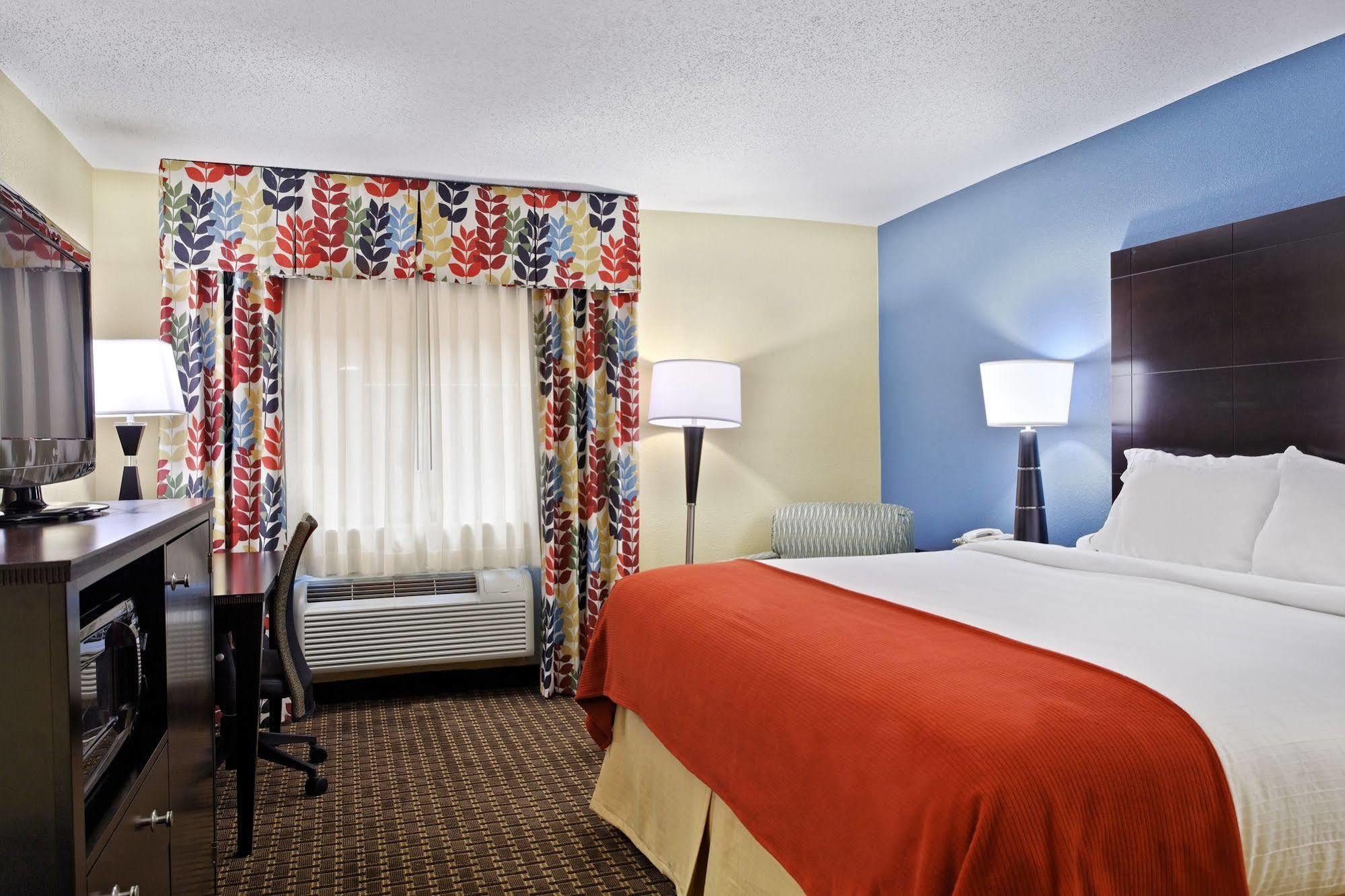 Holiday Inn Express Hotel Fort Campbell-Oak Grove By Ihg Exteriér fotografie